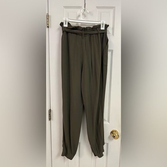 NWT Ci Sono Olive Green Paperbag Waist Pants - Picture 6 of 10